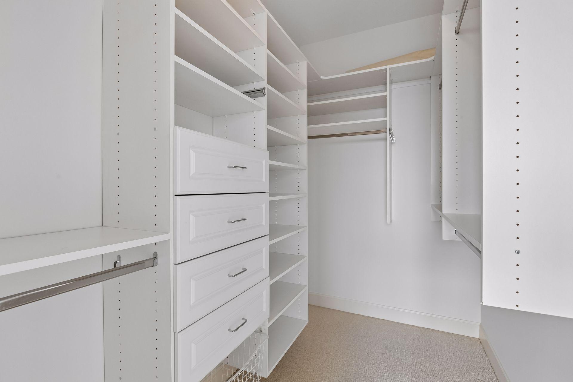 500 E Grant Street Unit: 2510