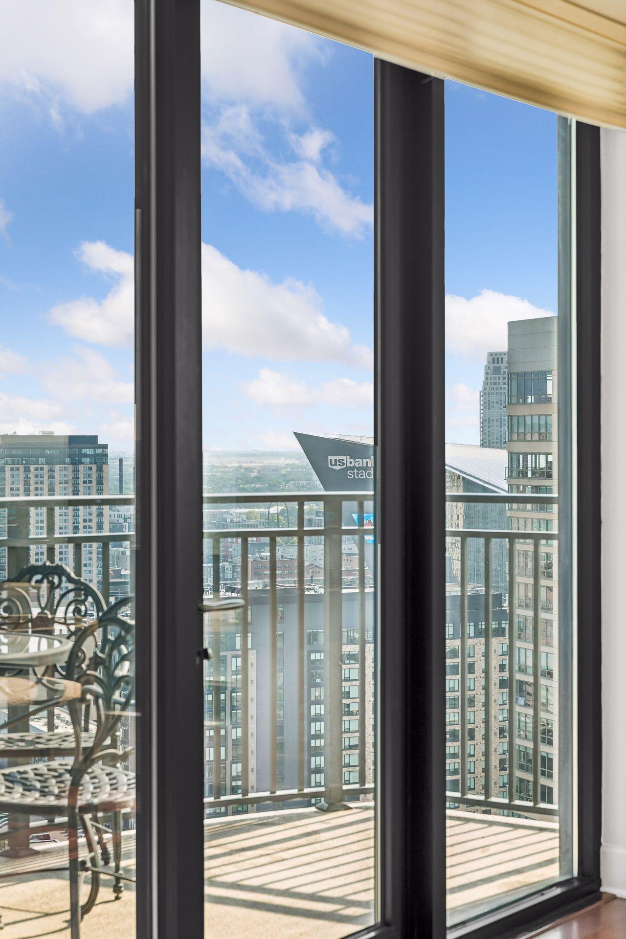 500 E Grant Street Unit: 2510