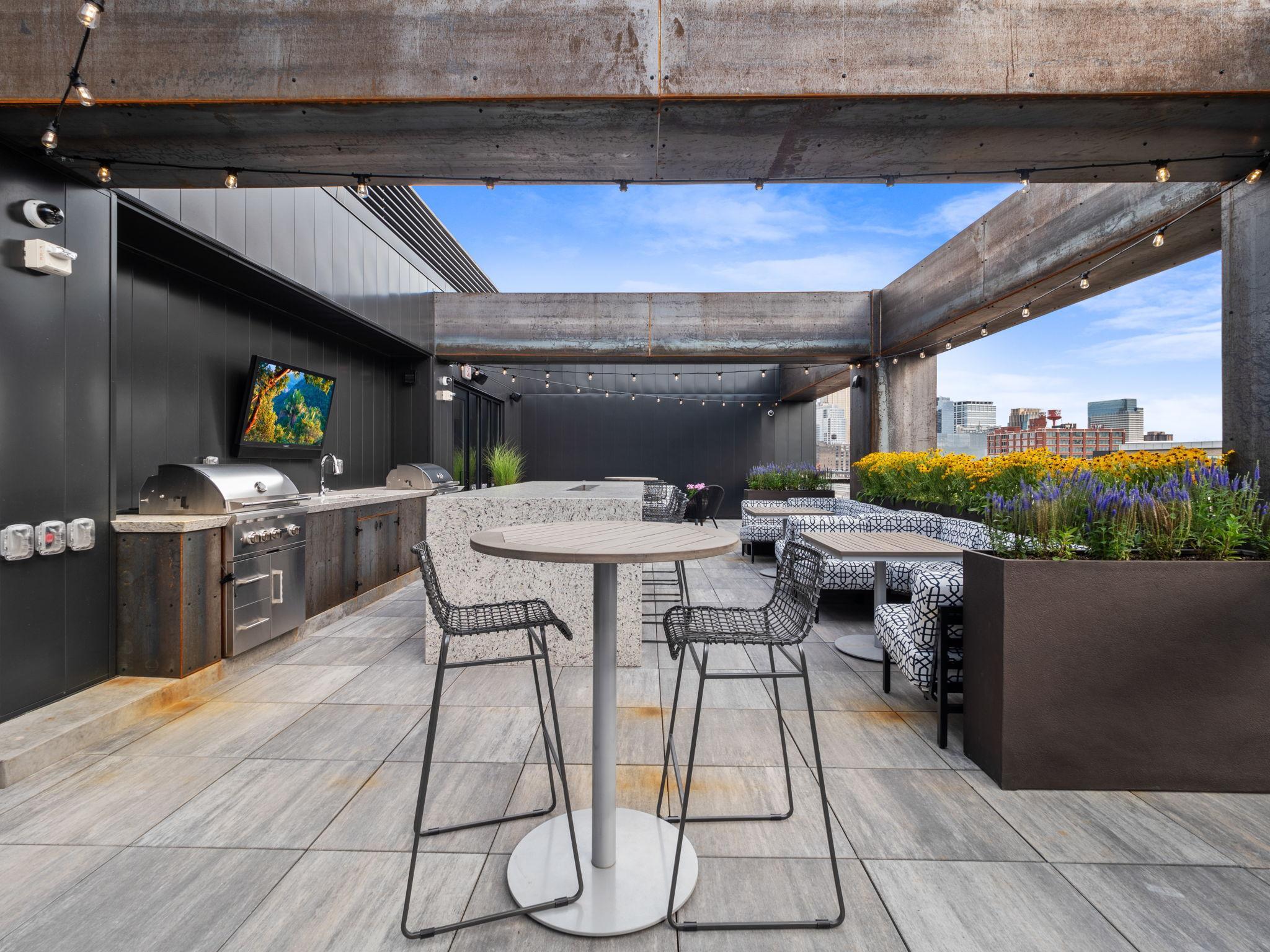 728 N 3rd Street Unit: 707