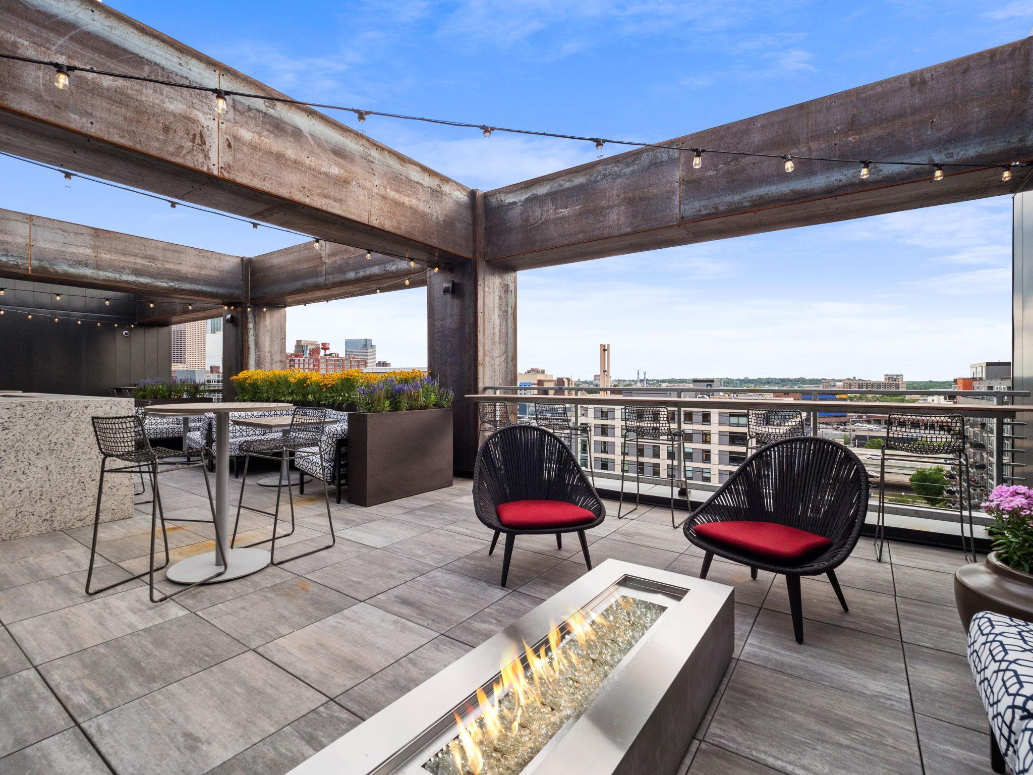 728 N 3rd Street Unit: 707