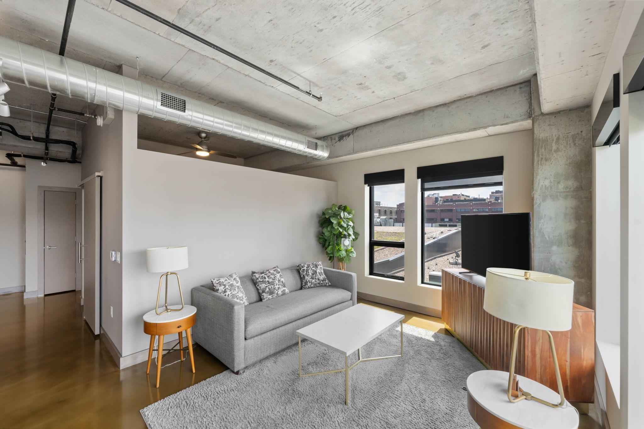 728 N 3rd Street Unit: 707
