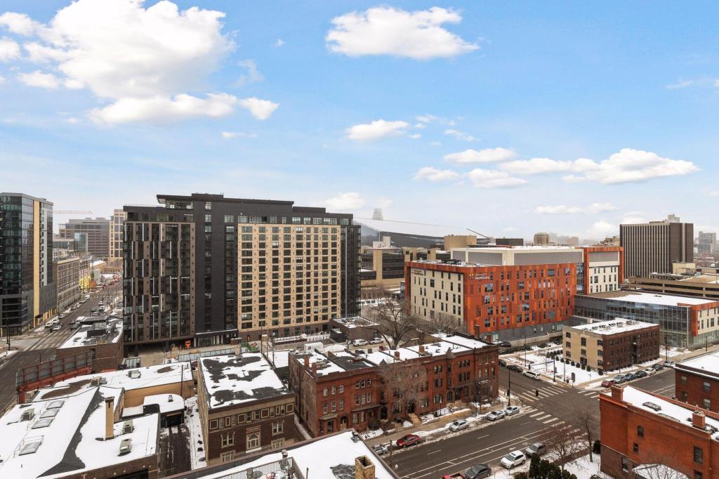 929 Portland Avenue S Unit: 1203