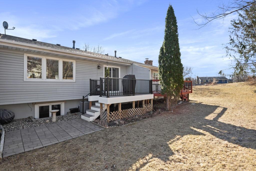 6140 Creek View Ridge