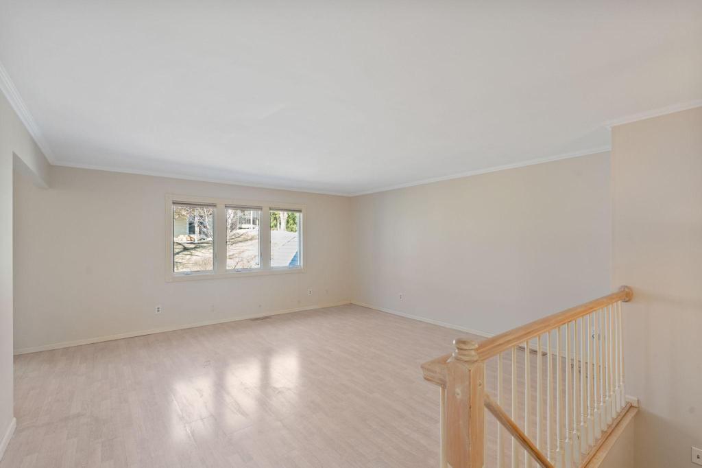 6140 Creek View Trail