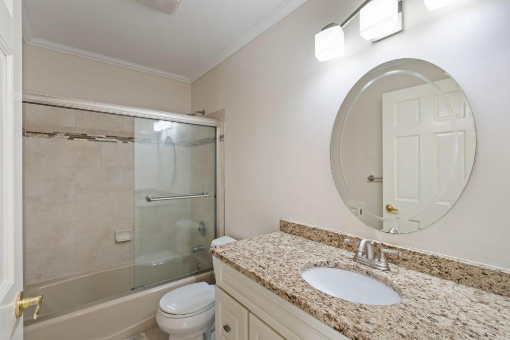 6140 Creek View Trail