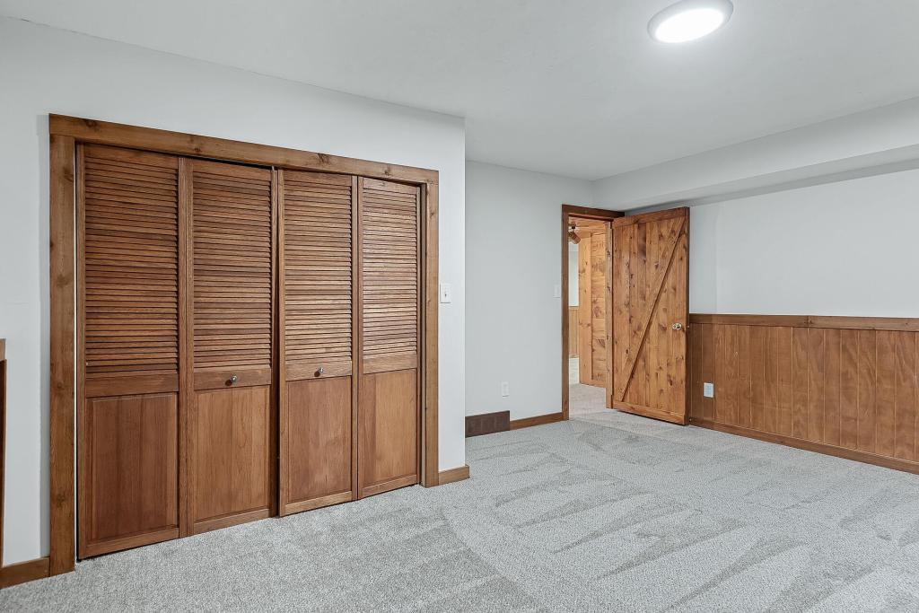 833 Tyrol Lane