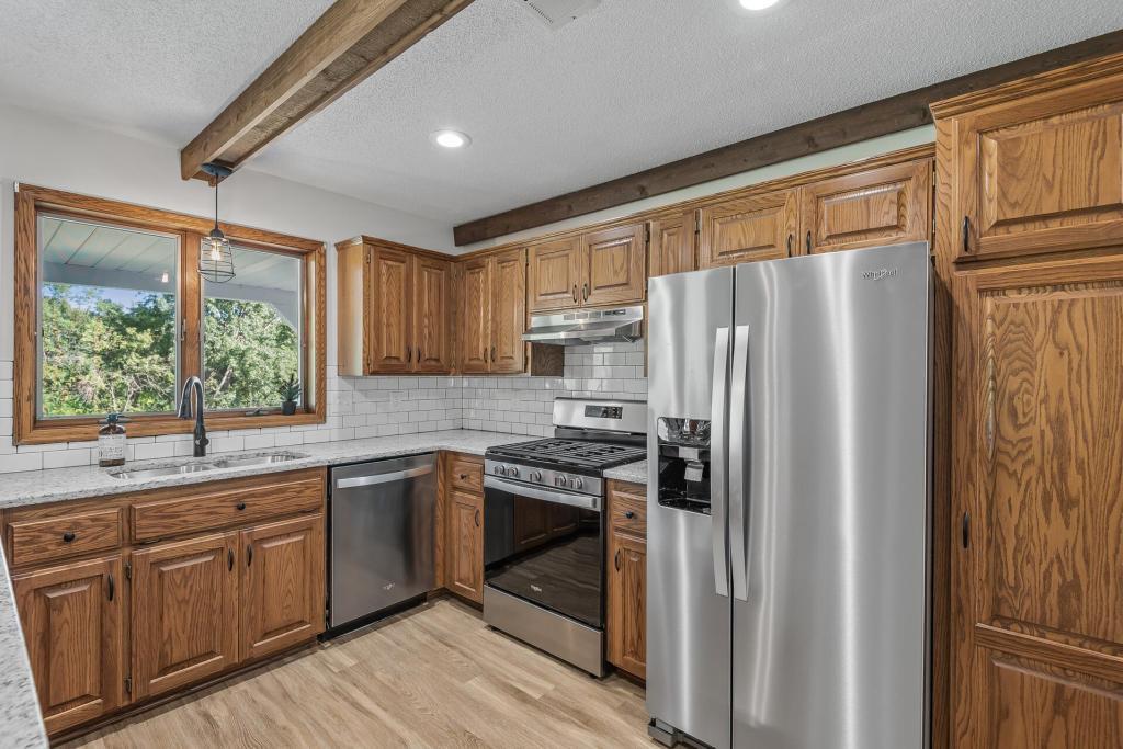 833 Tyrol Lane