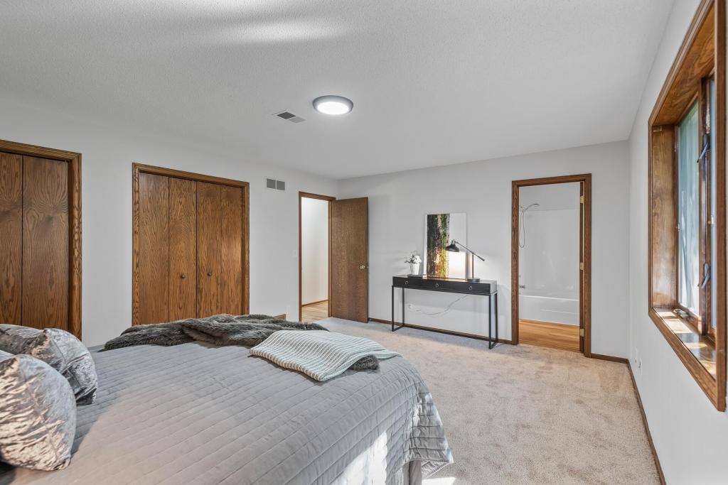 833 Tyrol Lane