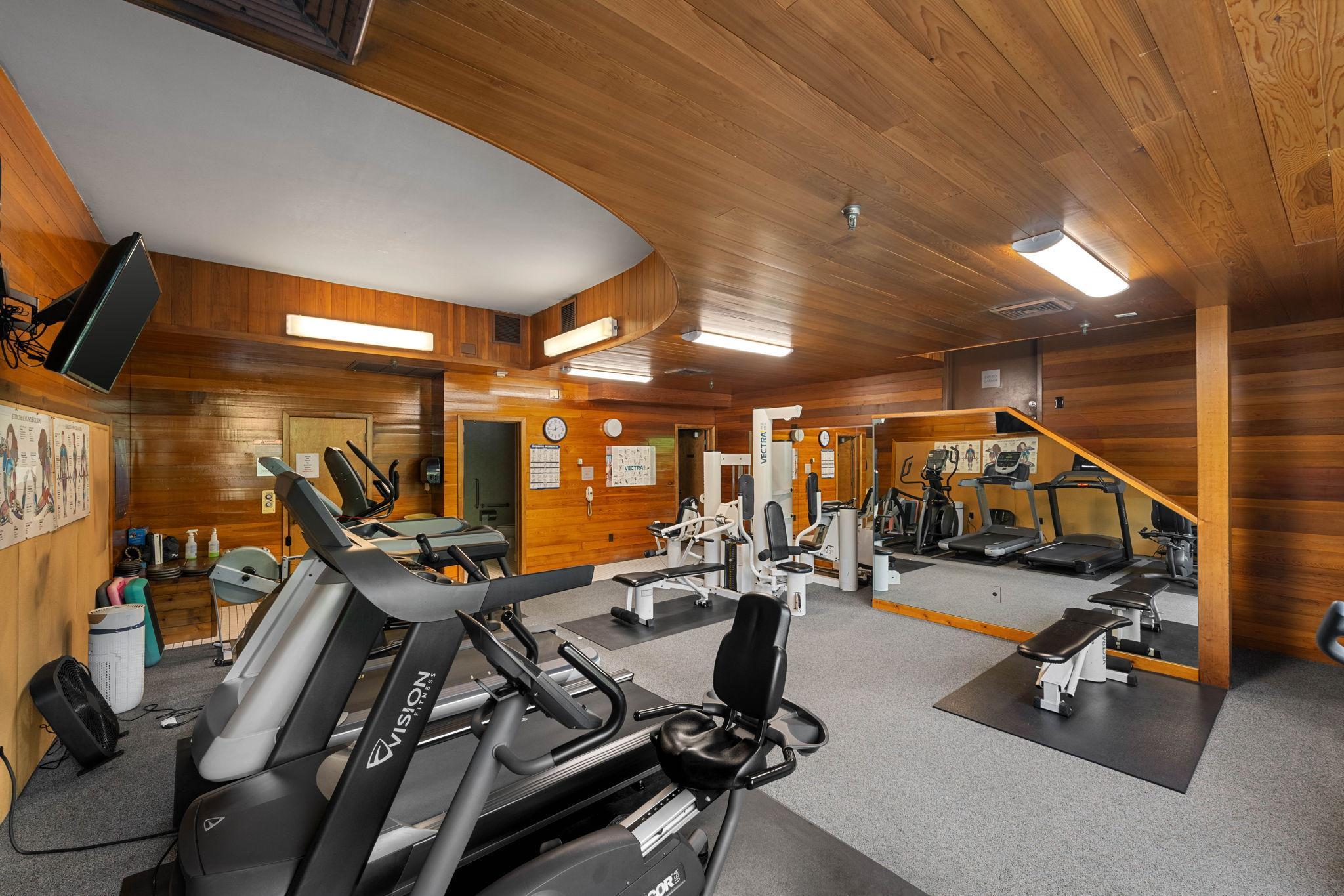 1225 Lasalle Avenue Unit: 1106