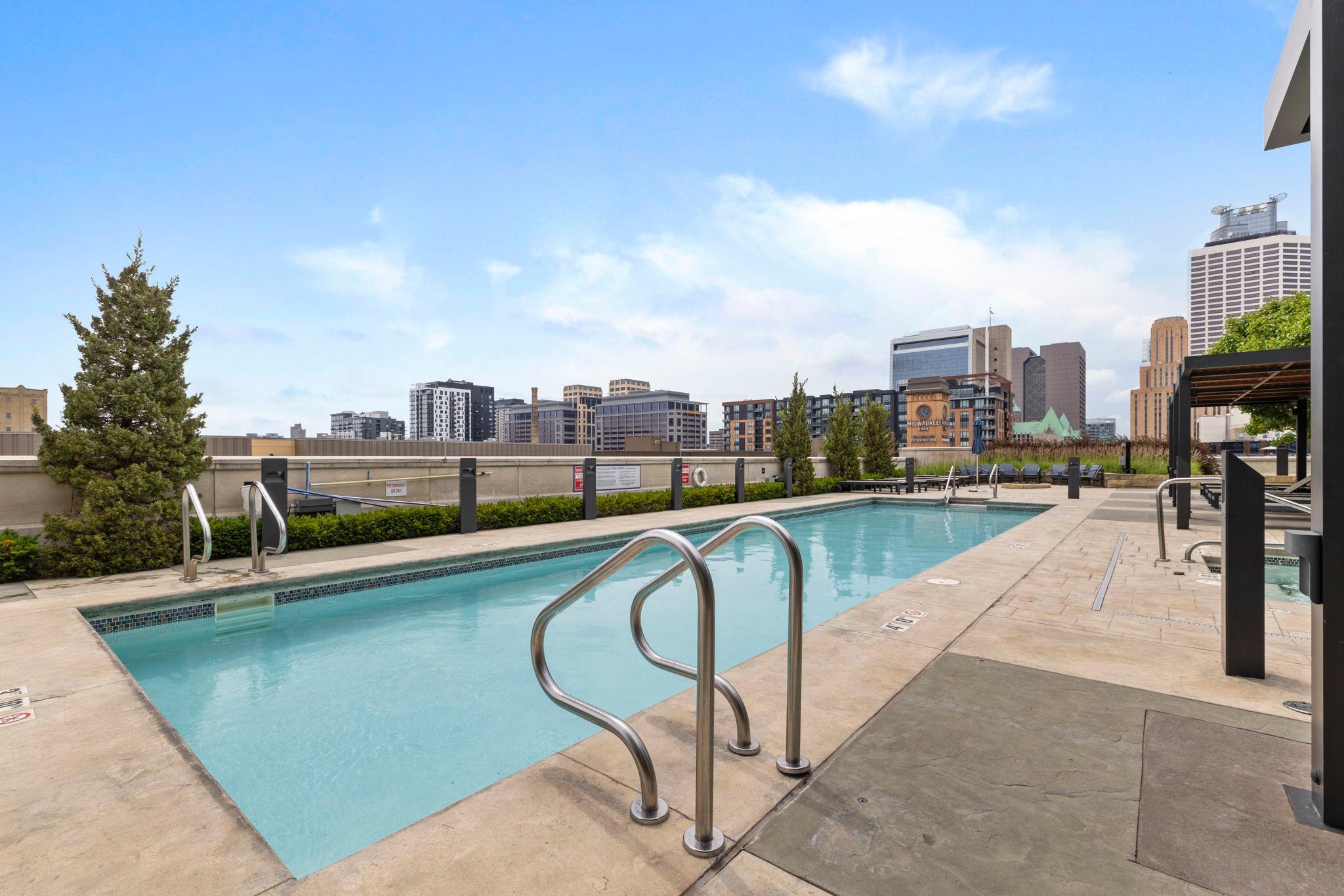 100 3rd Avenue S Unit: 705
