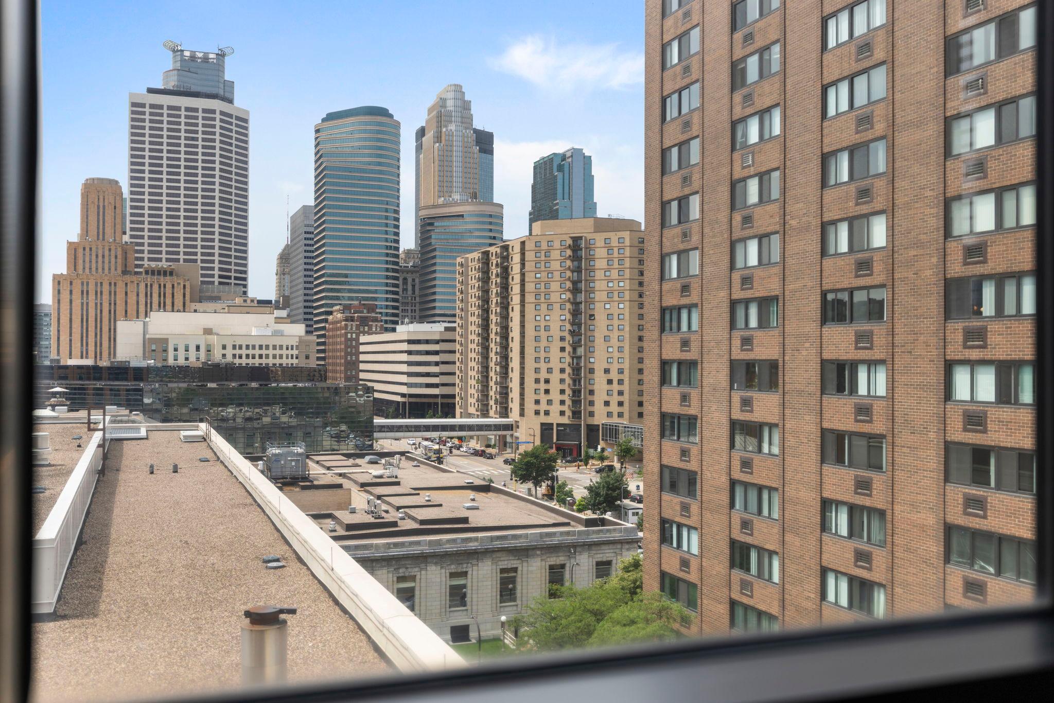 100 3rd Avenue S Unit: 705