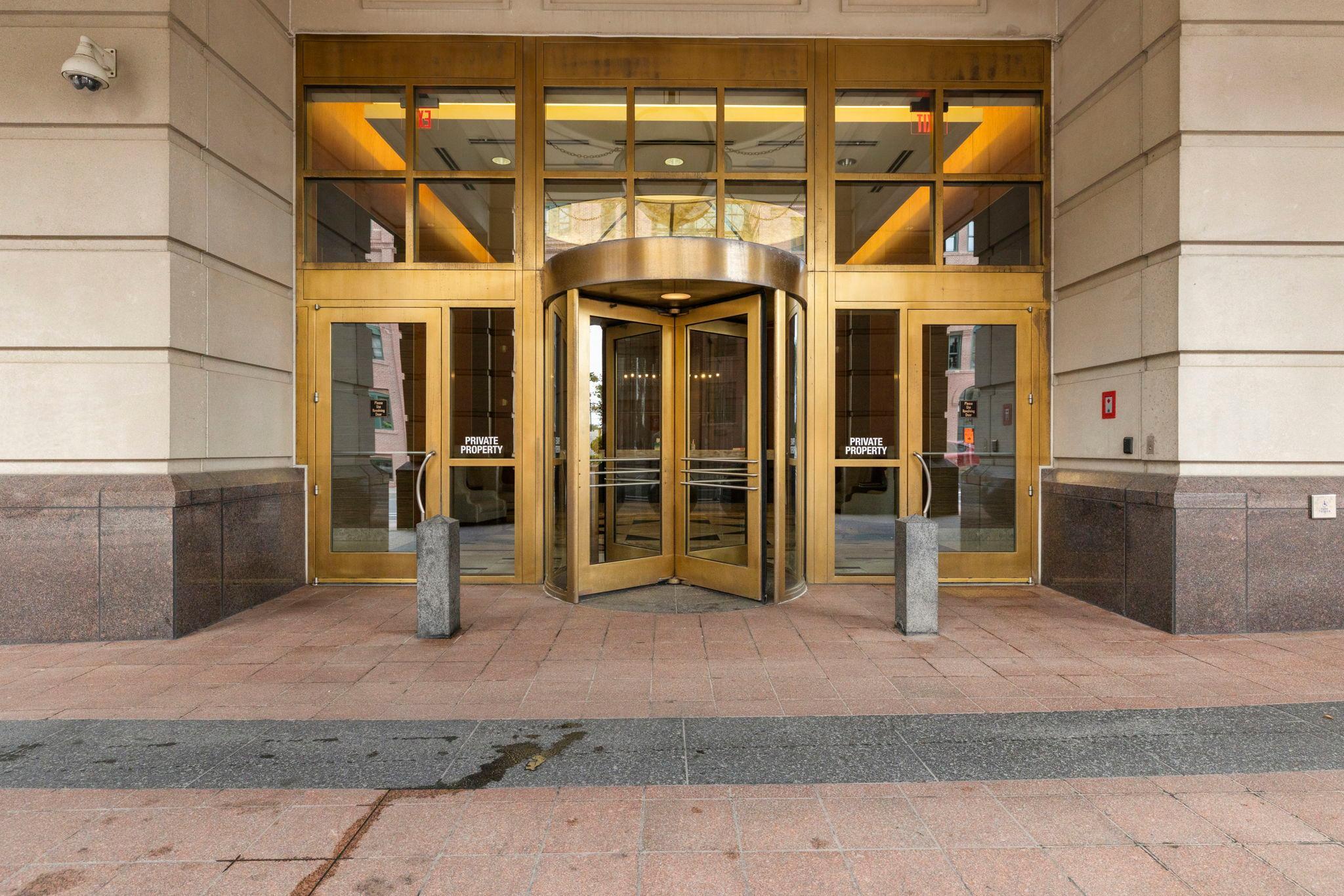 100 3rd Avenue S Unit: 705