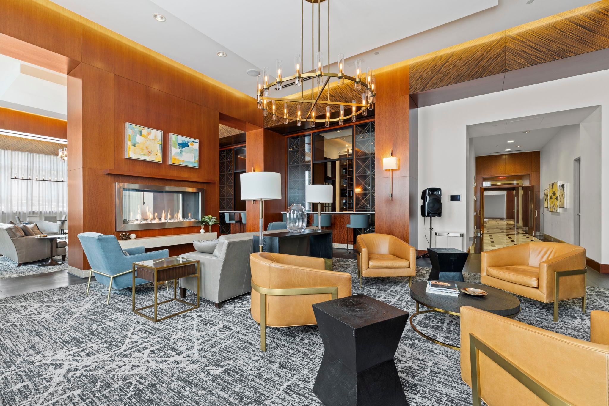 100 3rd Avenue S Unit: 705