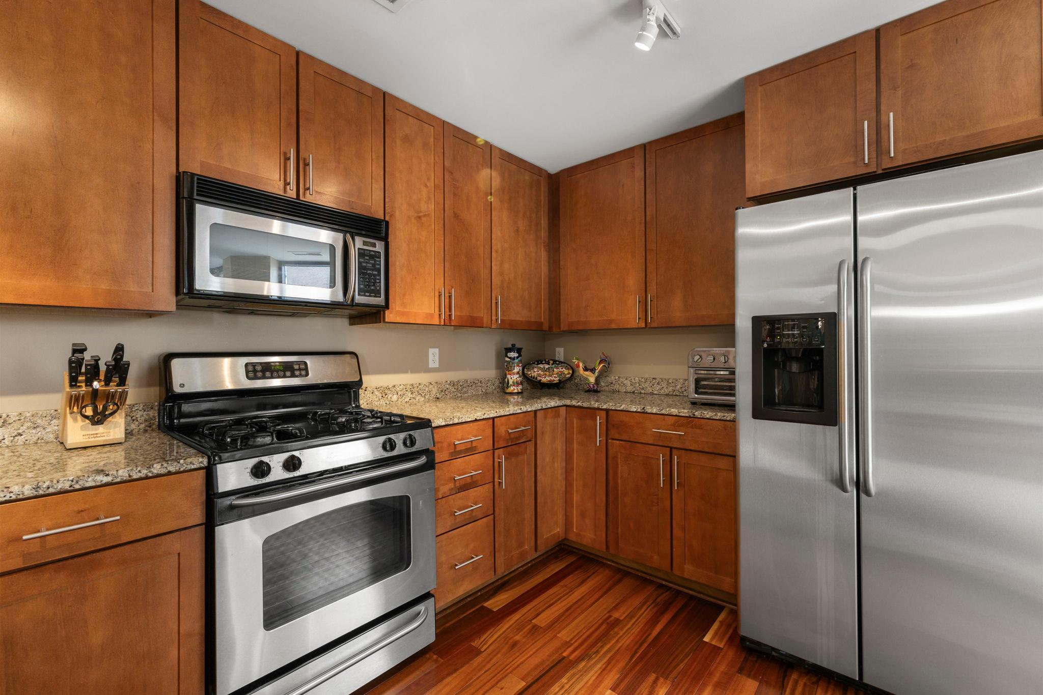100 3rd Avenue S Unit: 705