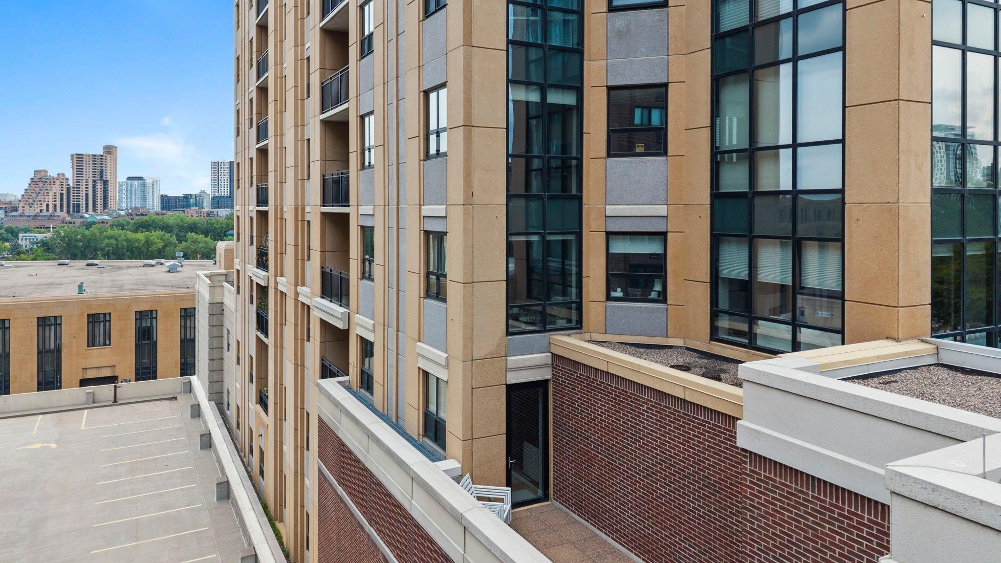 100 3rd Avenue S Unit: 705