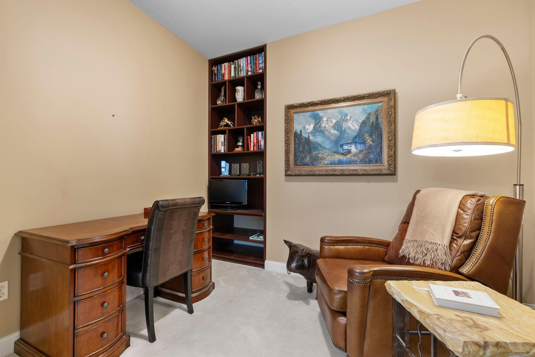 100 3rd Avenue S Unit: 705