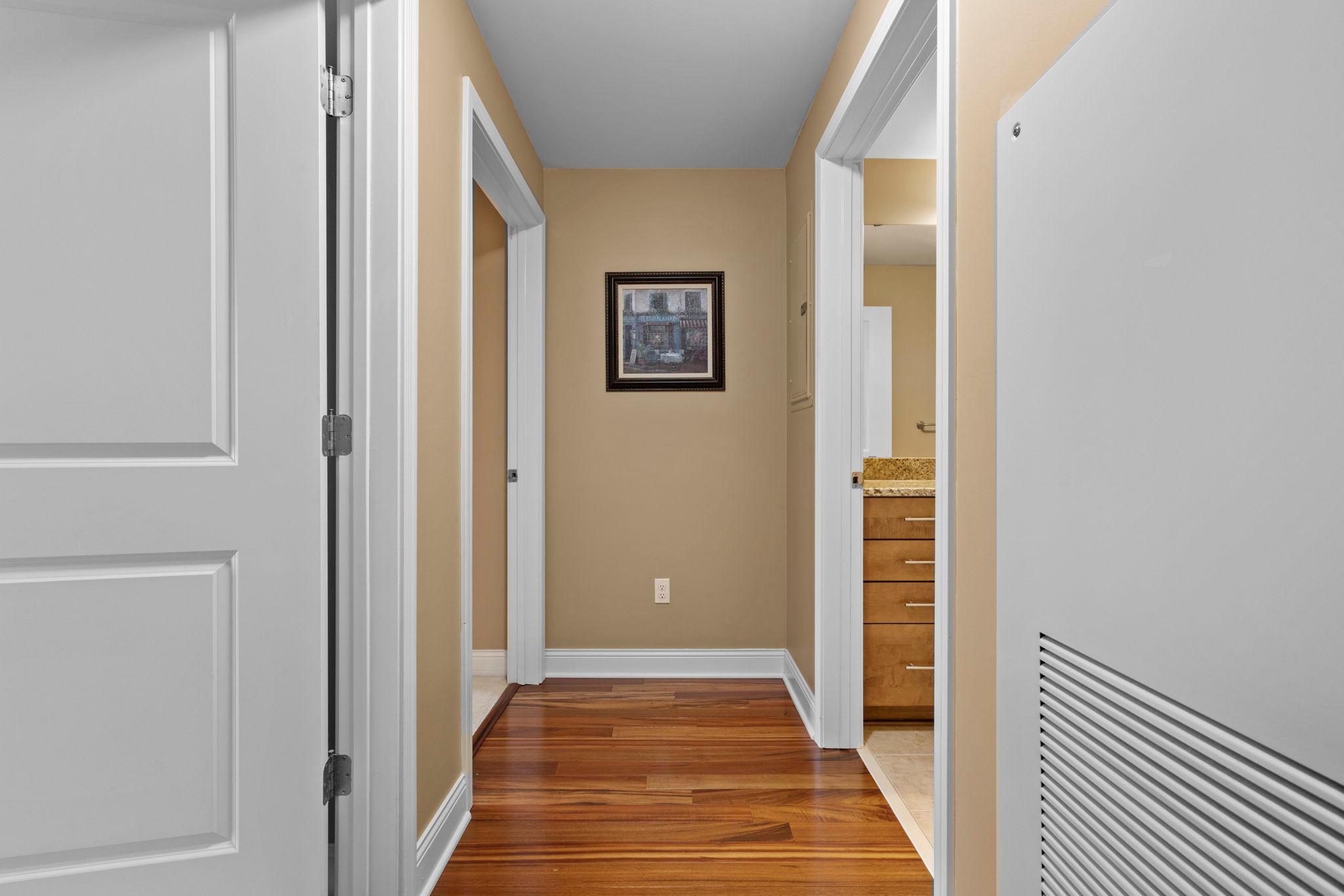 100 3rd Avenue S Unit: 705