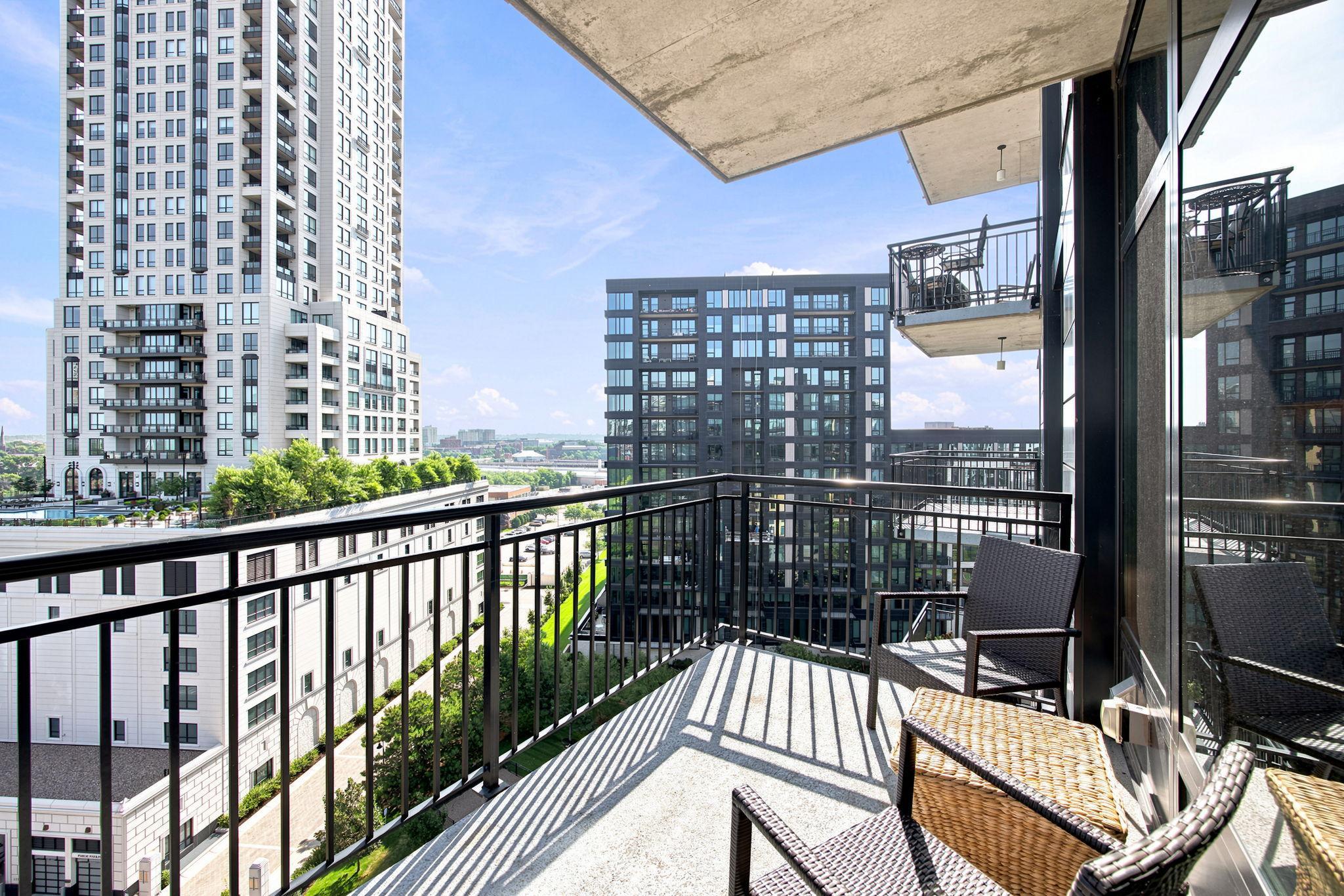 1120 S 2nd Street Unit: 903