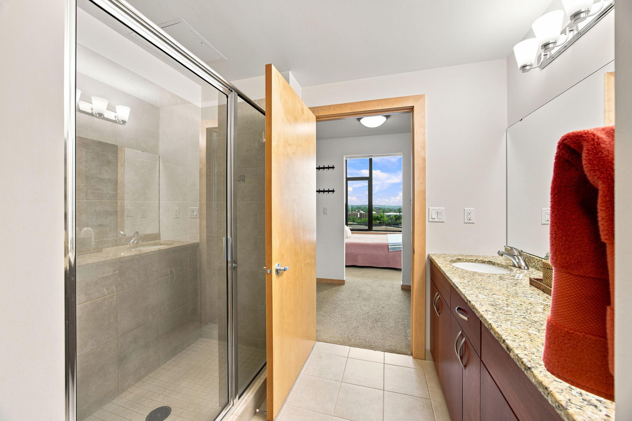 1120 S 2nd Street Unit: 903