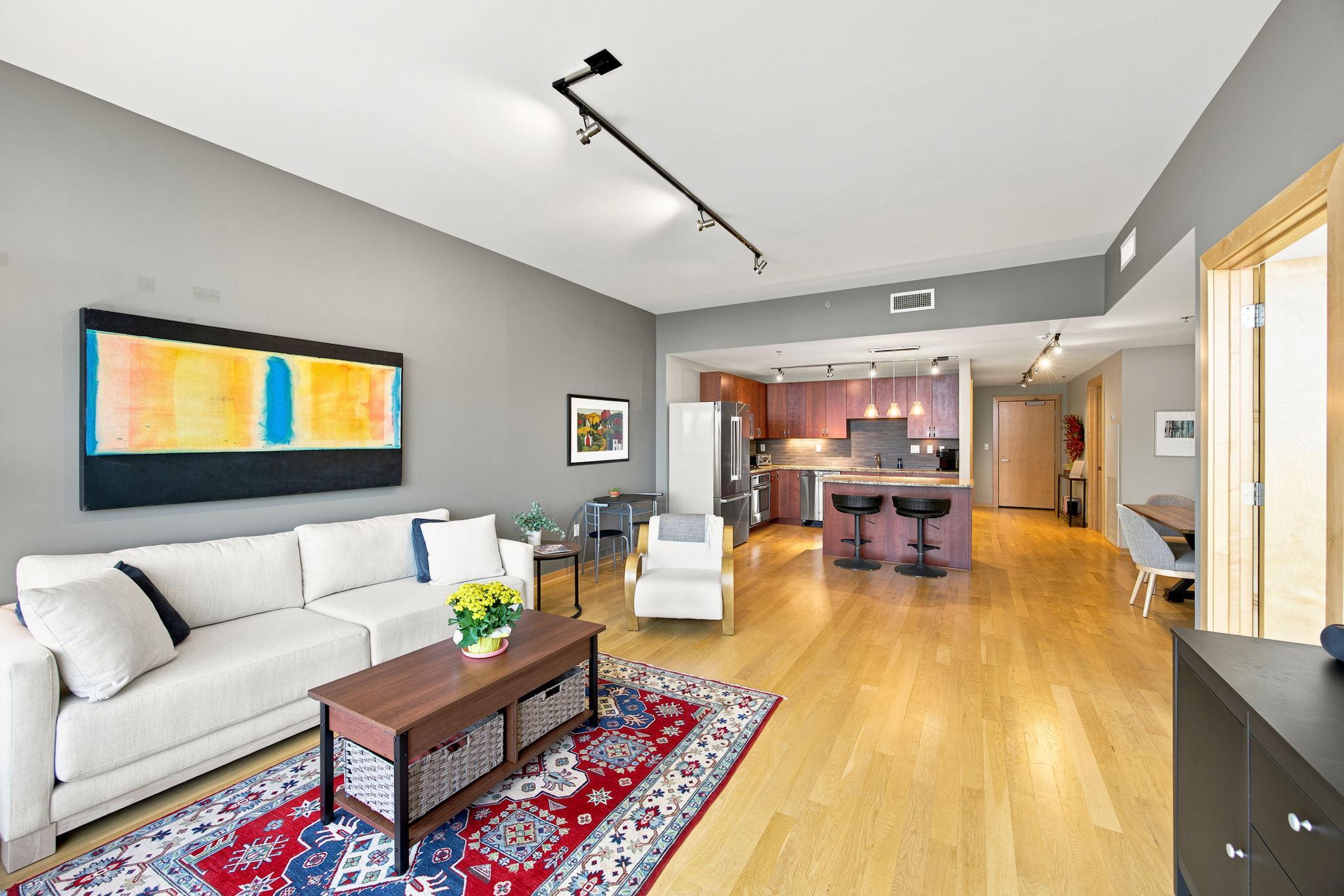 1120 S 2nd Street Unit: 903