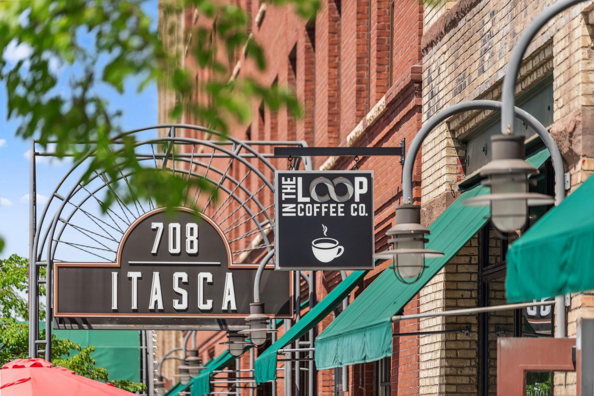 801 Washington Avenue N Unit: 210