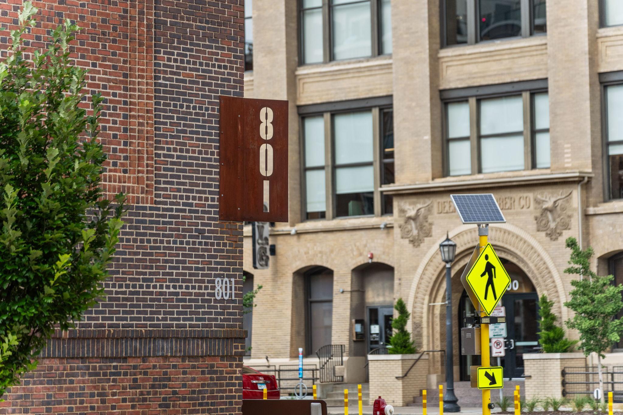 801 Washington Avenue N Unit: 210