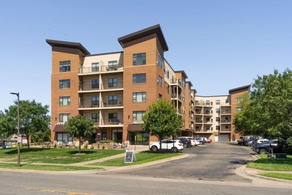 1155 Ford Road Unit: 405