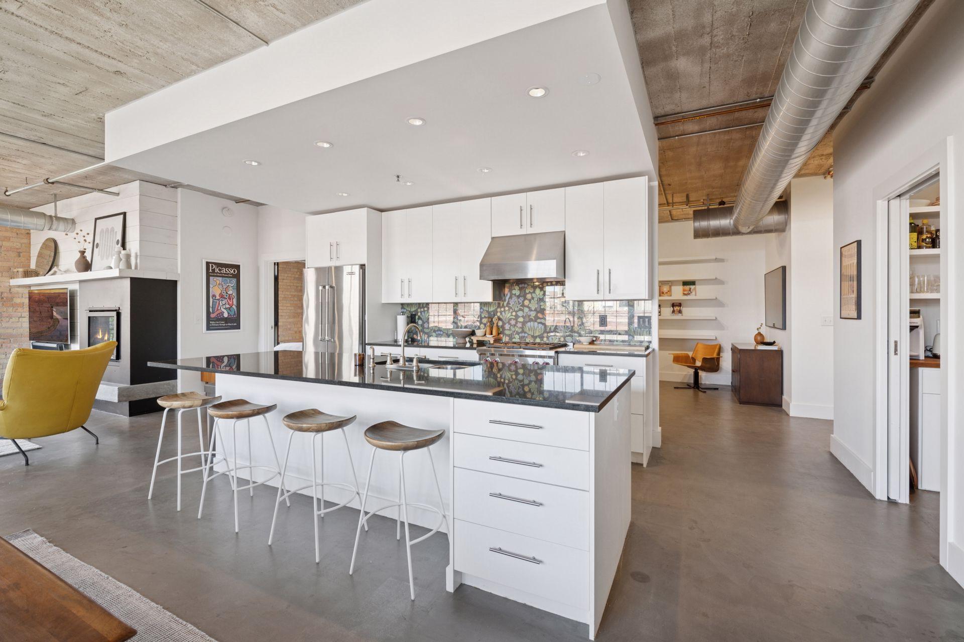 525 N 3rd Street Unit: 306