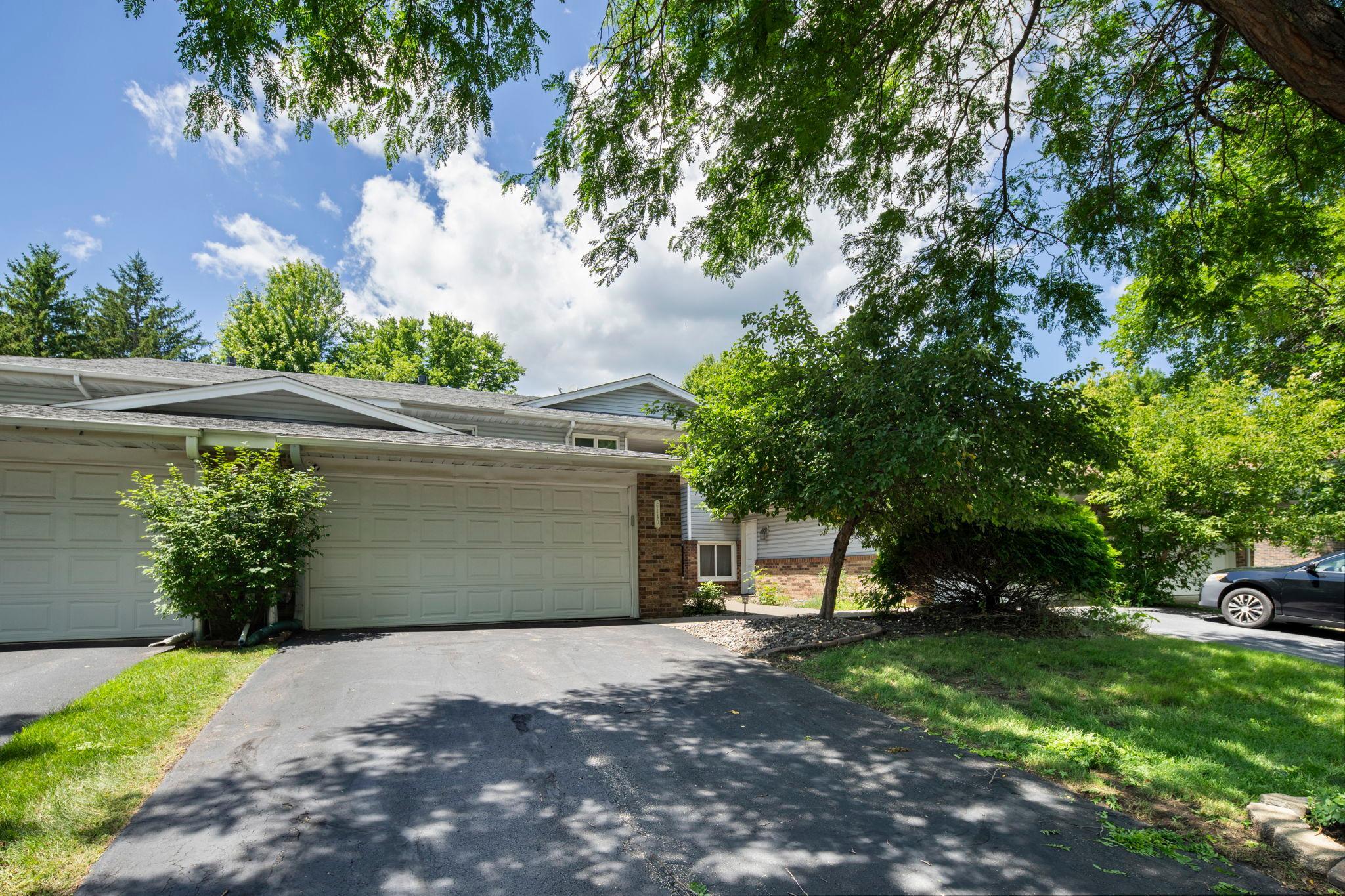 6140 Creek View Trail
