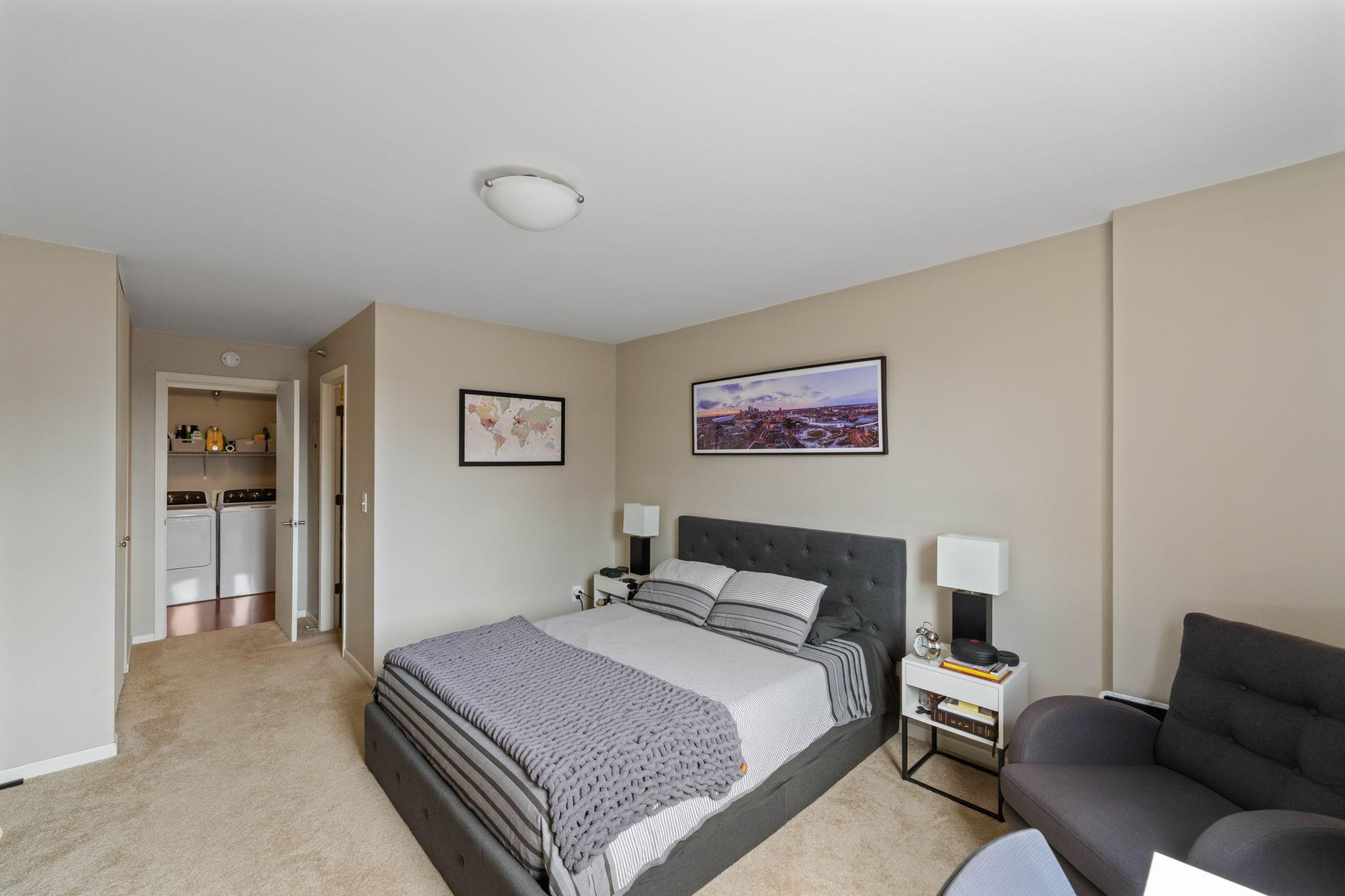 401 S 1st Street Unit: 708