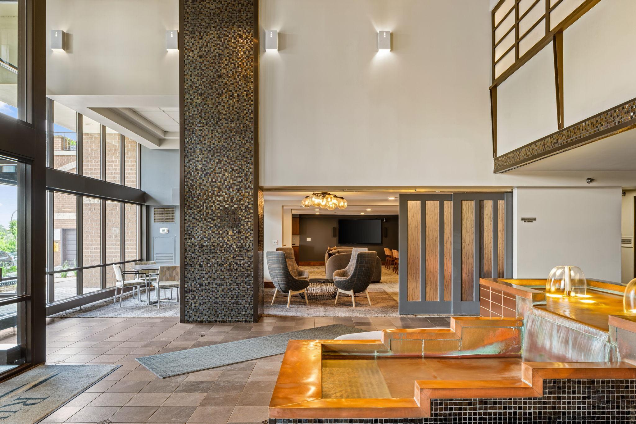 401 S 1st Street Unit: 708