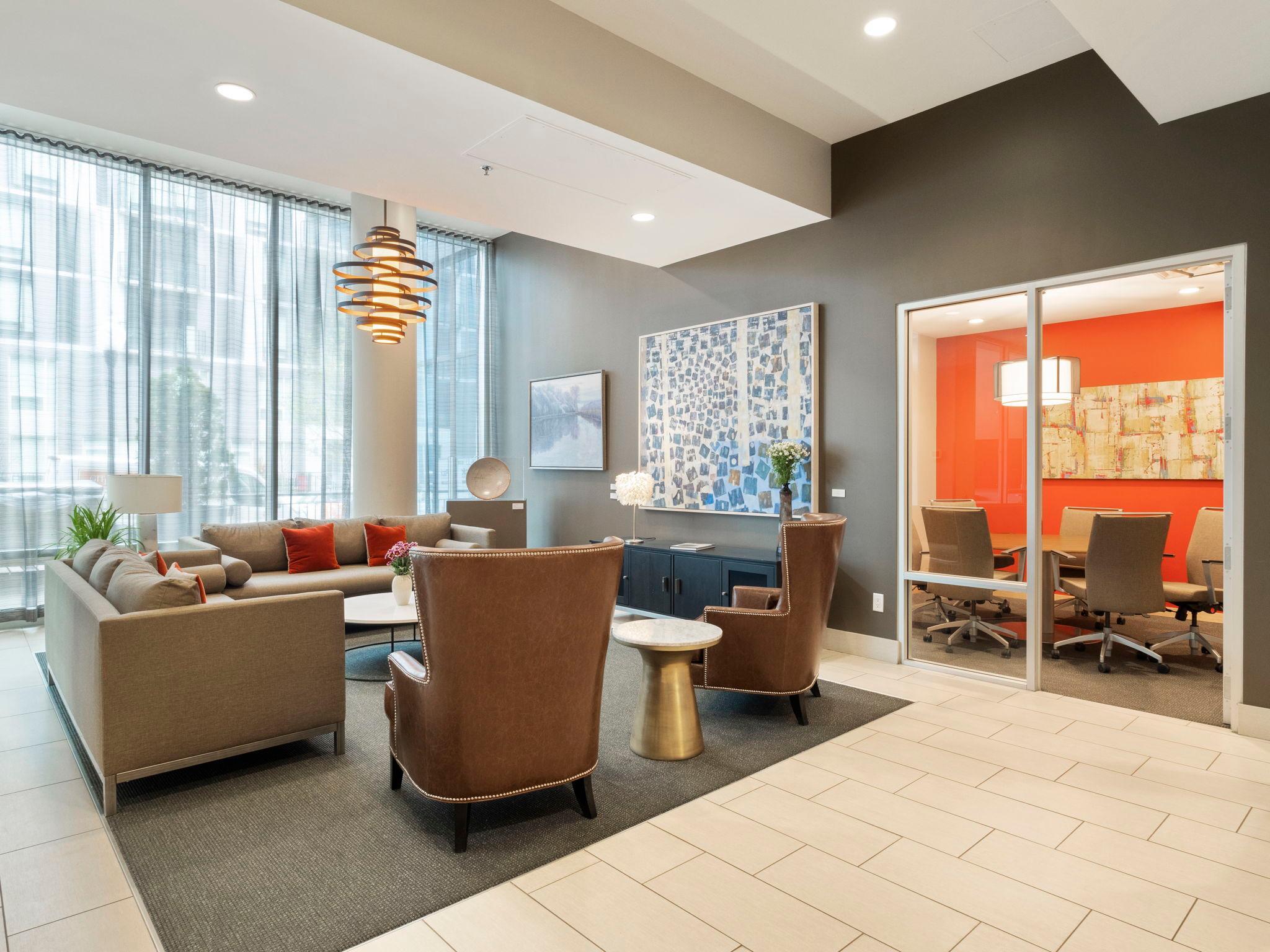 215 10th Avenue S Unit: 703