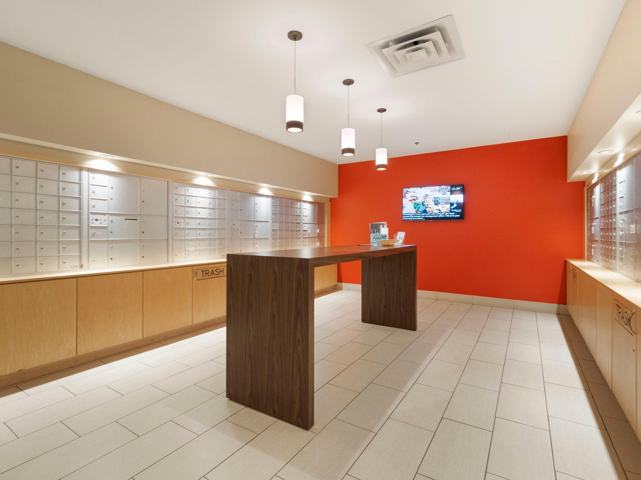 215 10th Avenue S Unit: 703