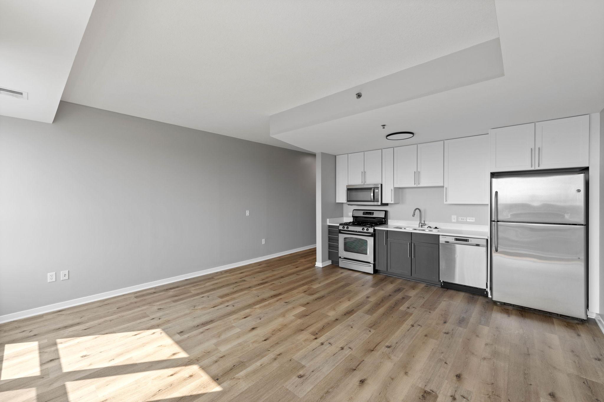 929 Portland Avenue S Unit: 1310
