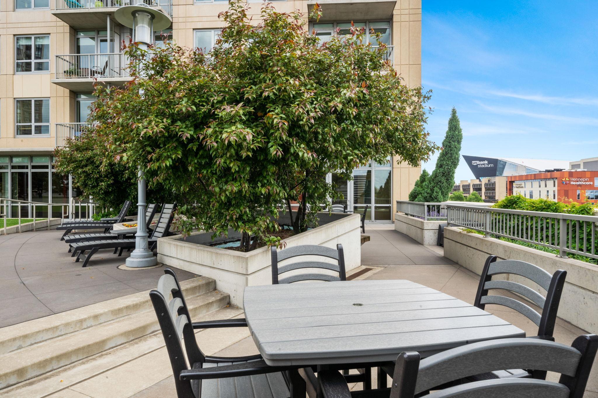 929 Portland Avenue S Unit: 1310