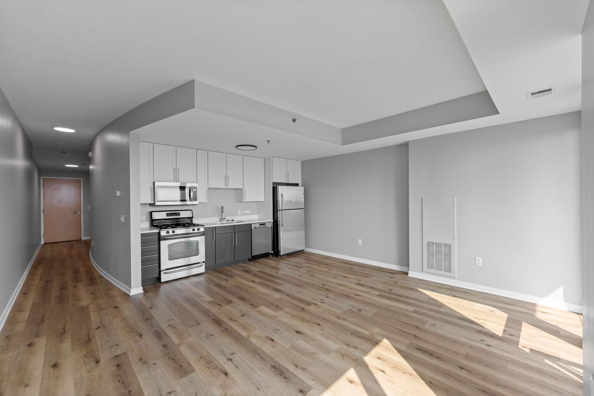 929 Portland Avenue S Unit: 1310