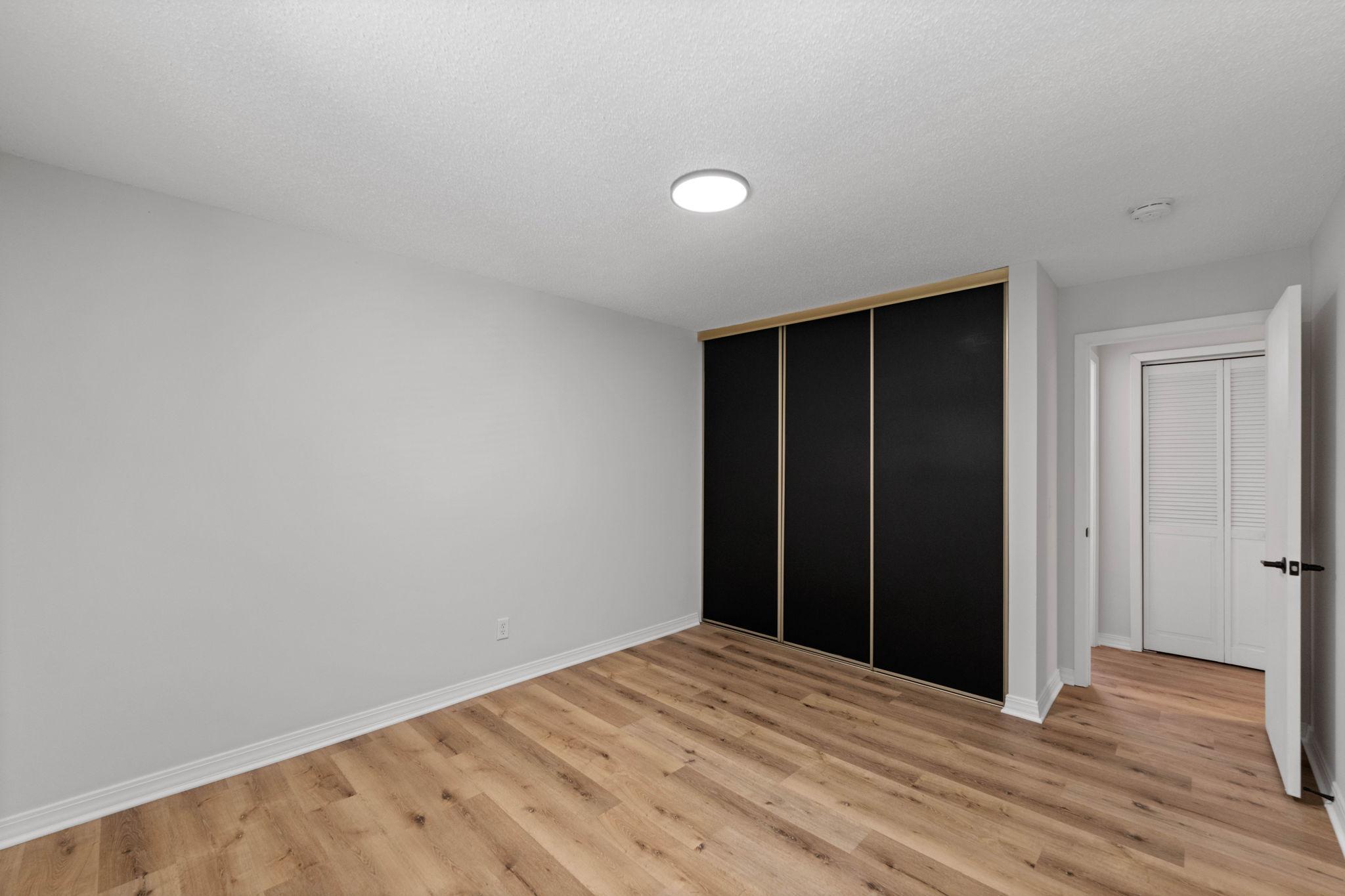 3540 Hennepin Avenue S Unit: 218