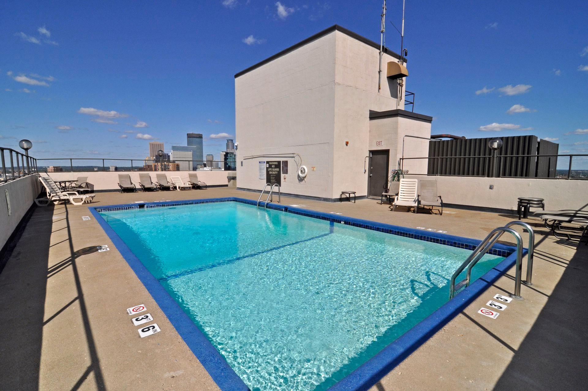 400 Groveland Avenue Unit: 1208