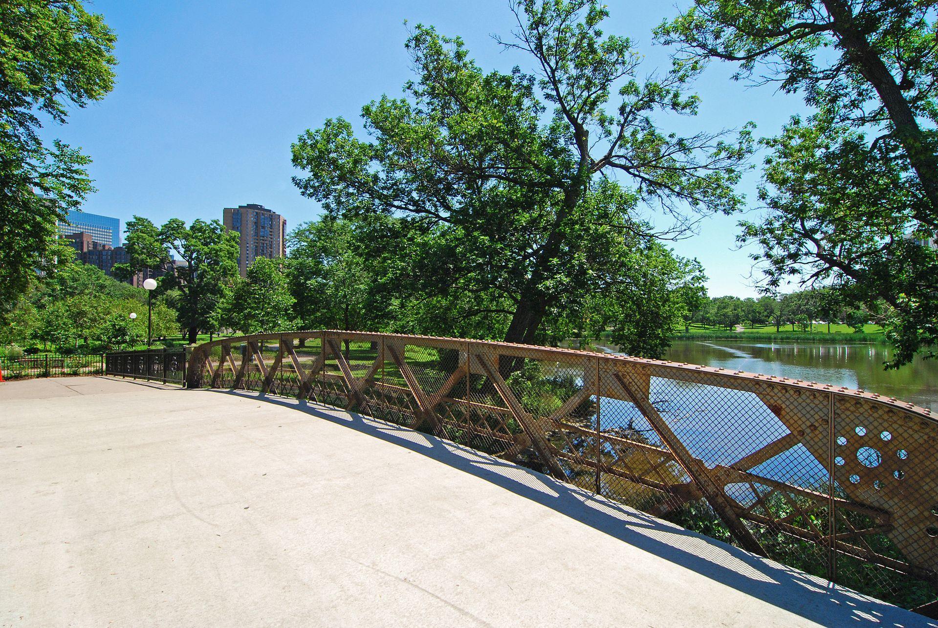 400 Groveland Avenue Unit: 1208