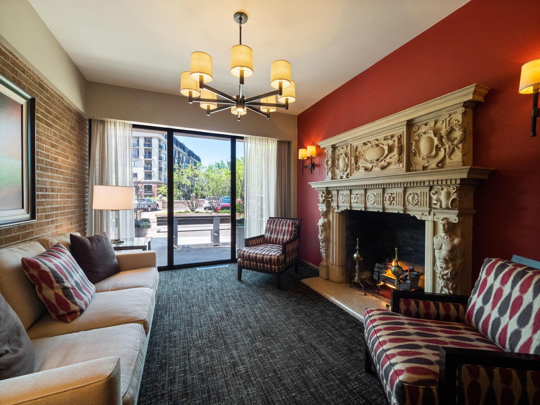 400 Groveland Avenue Unit: 1208