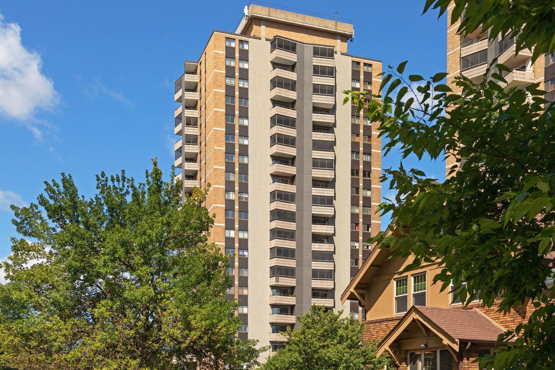 400 Groveland Avenue Unit: 1208