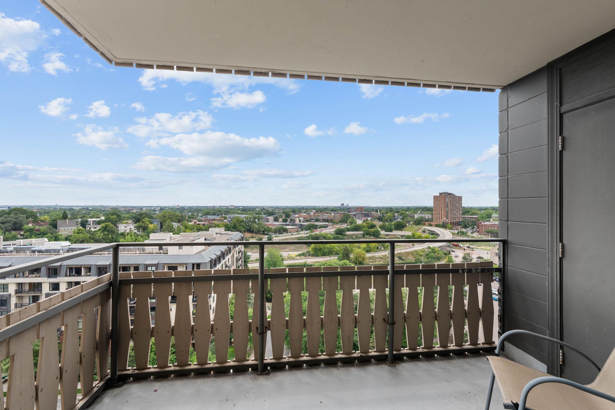400 Groveland Avenue Unit: 1208