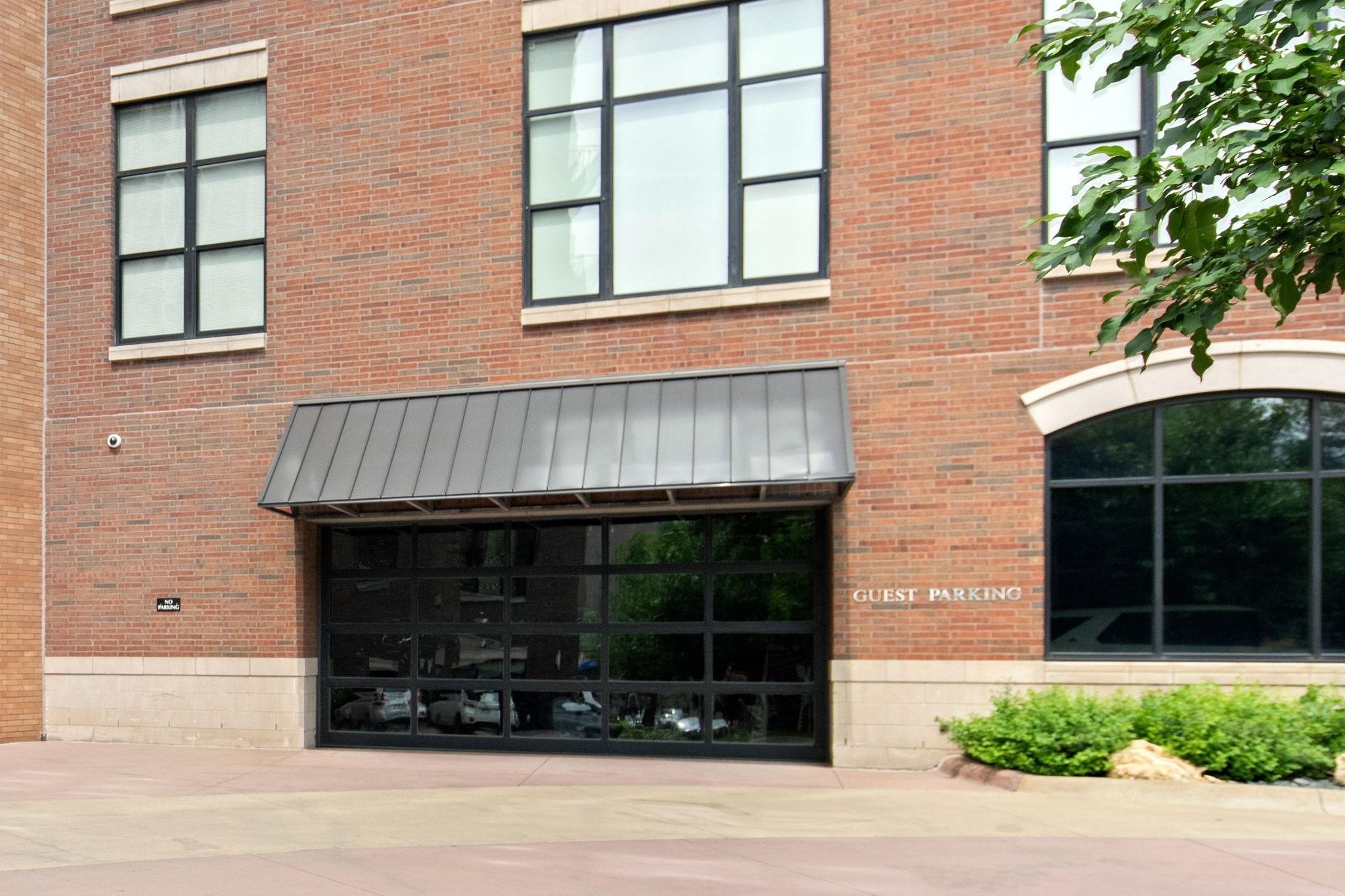 150 2nd Street NE Unit: B413