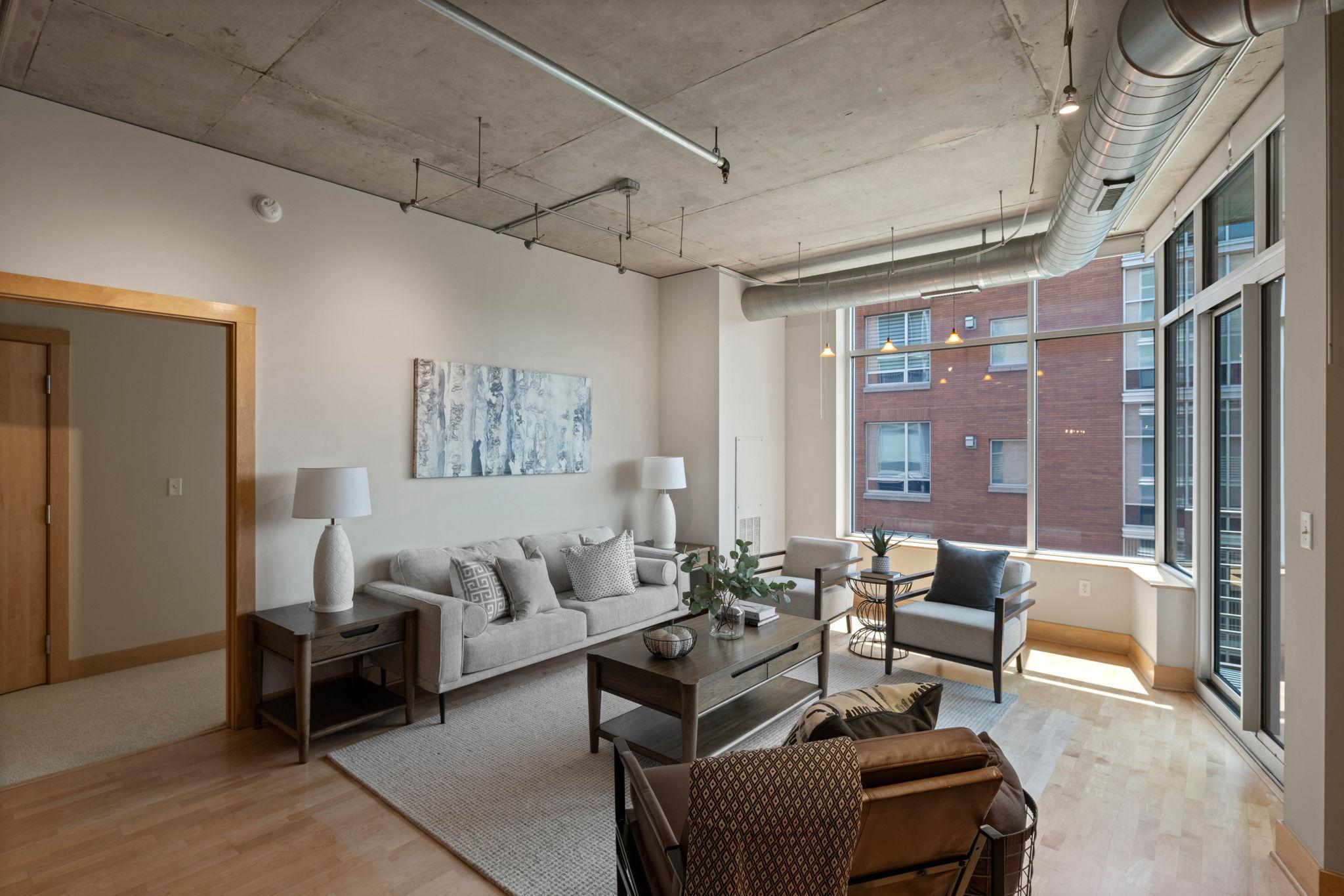 150 2nd Street NE Unit: B413