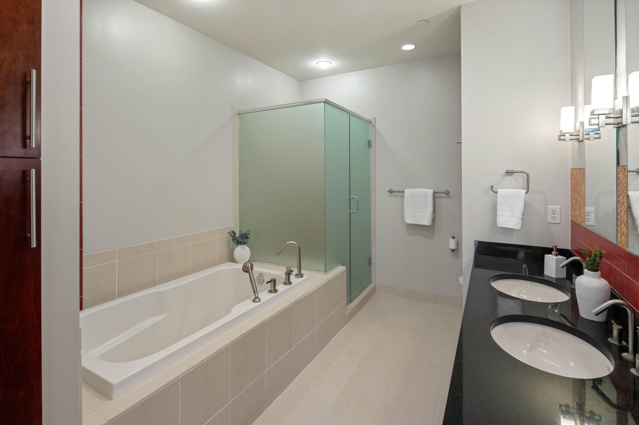 150 2nd Street NE Unit: B413