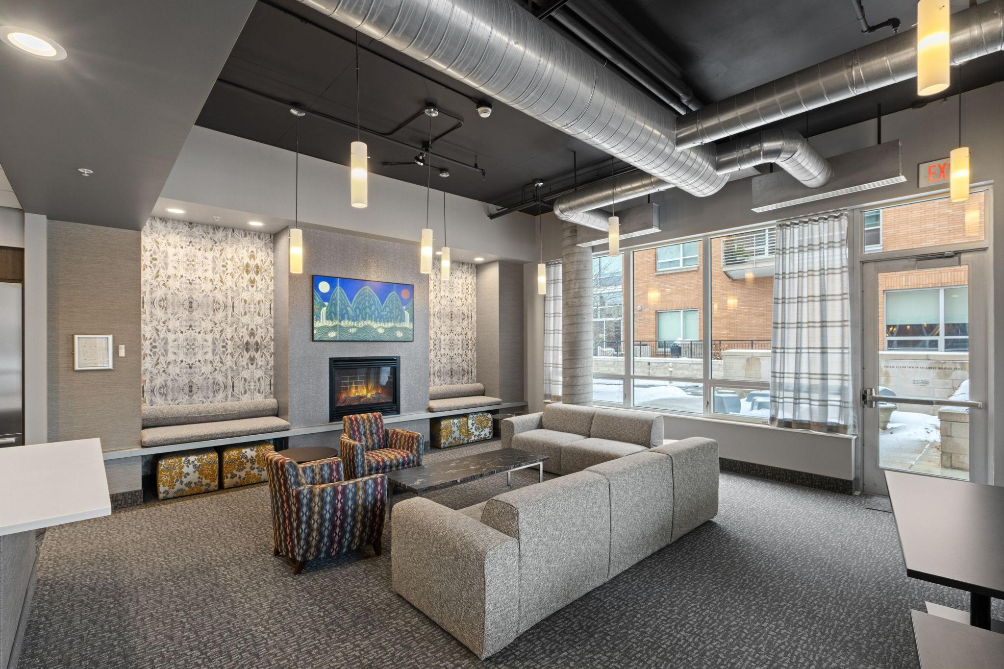 150 2nd Street NE Unit: B413