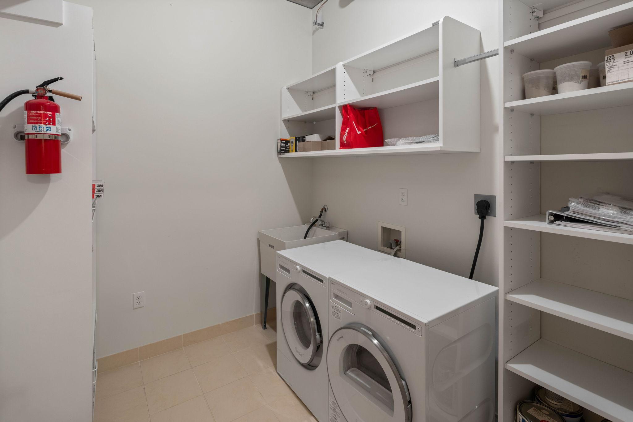 150 2nd Street NE Unit: B413