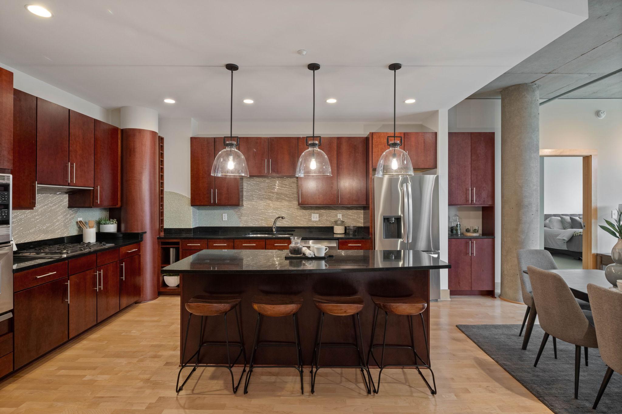 150 2nd Street NE Unit: B413