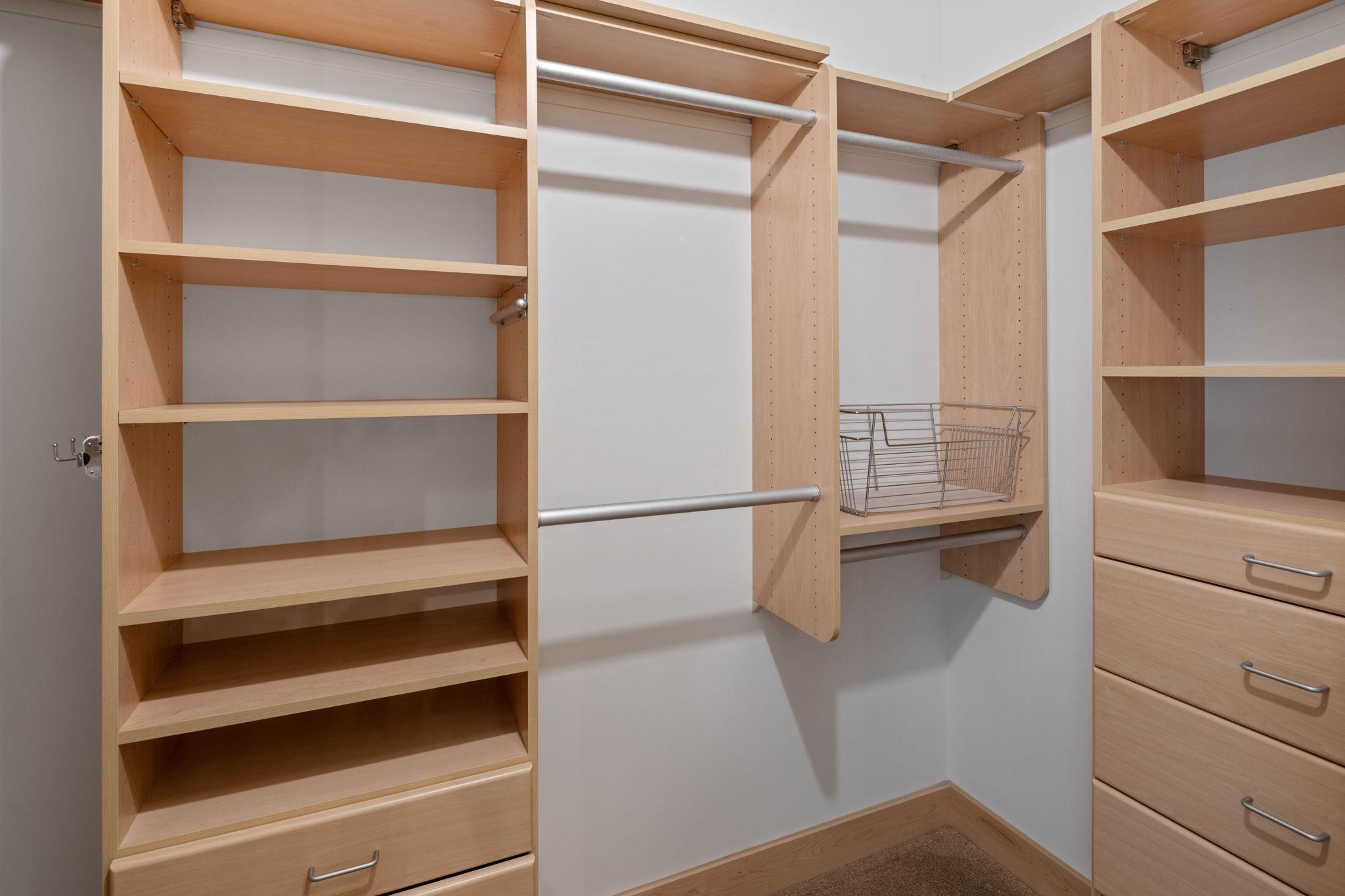 150 2nd Street NE Unit: B413