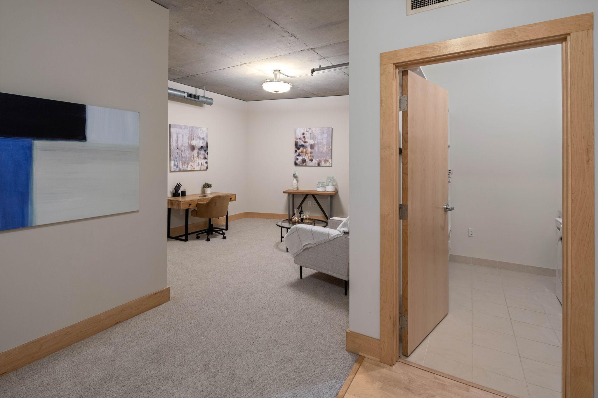150 2nd Street NE Unit: B413